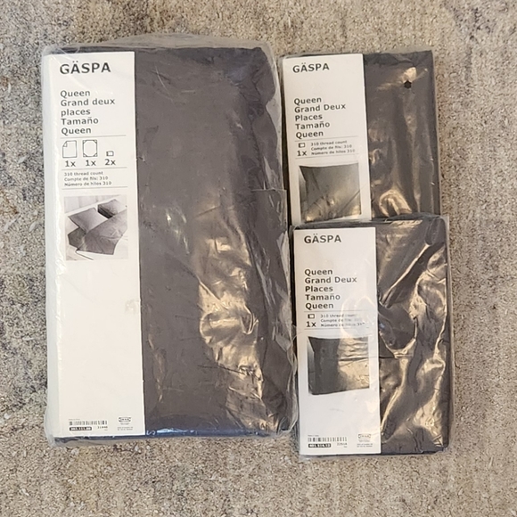 Ikea Gaspa Queen Sheet Set Plus Two Extra Pillowcases - Picture 1 of 8
